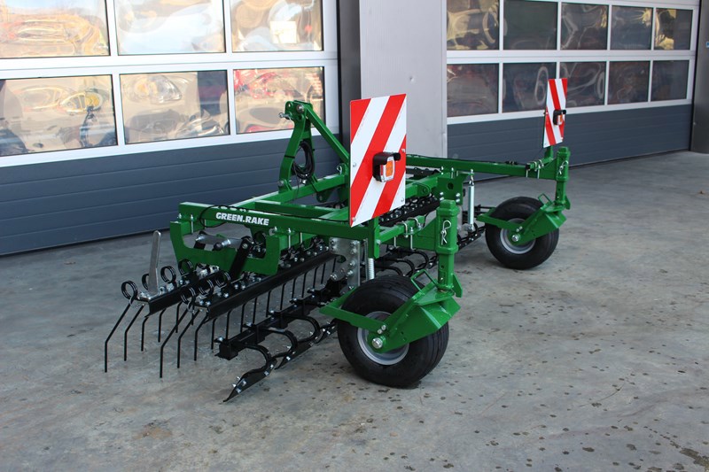 Grünlandstriegel / Frontstriegel Green.Rake vario 3.0m