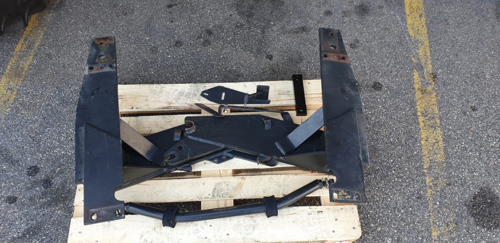 Frontladerkonsohle Alö