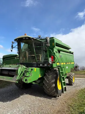 Mähdrescher Johndeere 2056 HM