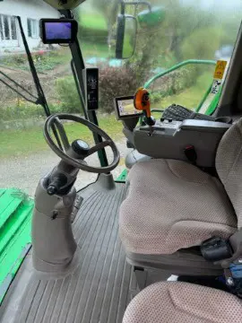 373d193c-285e-4989-91b3-5ac3350bee6a-t660 3.jpg