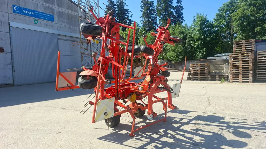 Pirouette KUHN GF7601HM