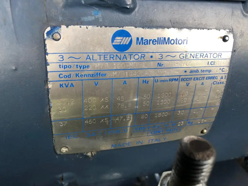 0fb0814e-96b8-4984-a019-7ba725adb1d2-Génératrice03.jpg