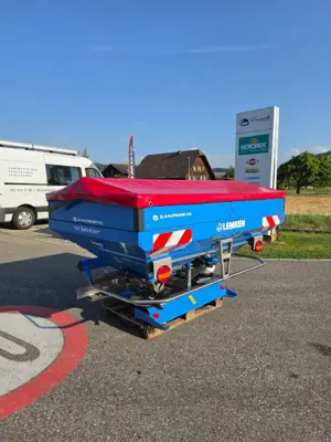 Düngerstreuer Lemken Spica 8/900
