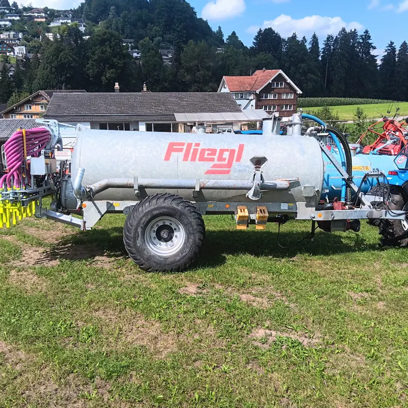Güllefass Fliegl 6200 lit Kohli Schleppschlauch