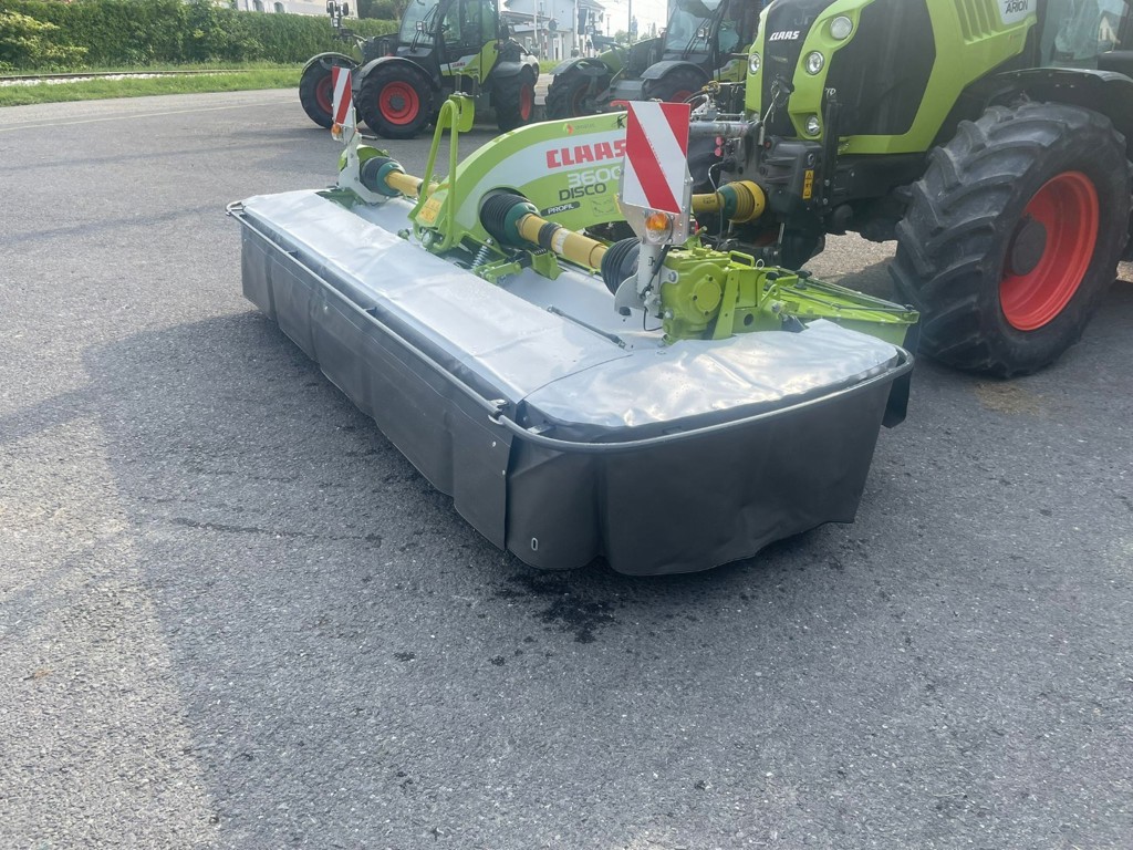 433b1955-8cd9-4ee2-acfe-1a26f6571379-WhatsApp Image 2025-08-28 à 07.jpg