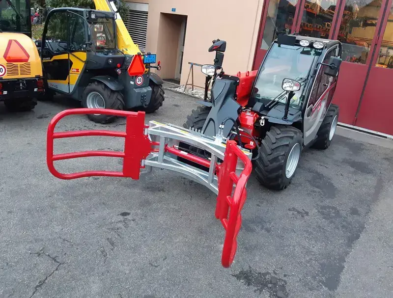Teleskoplader Manitou 420 Radlader Hoflader Frontlader Pneulader