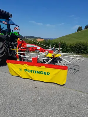 Kreiselschwader Pöttinger Top 382