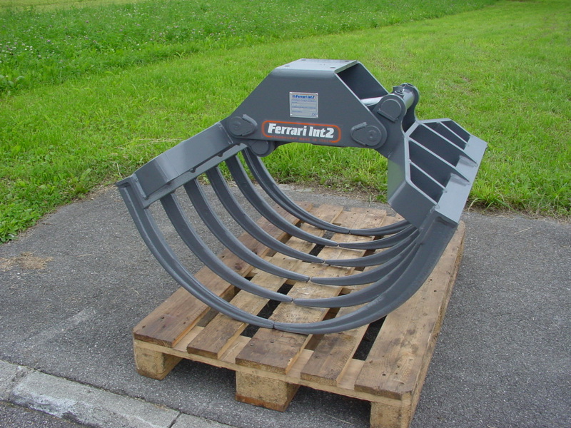 17c0cc98-a963-45fa-8ec0-8de17f3e0bf1-Mistgreifer 001.jpg