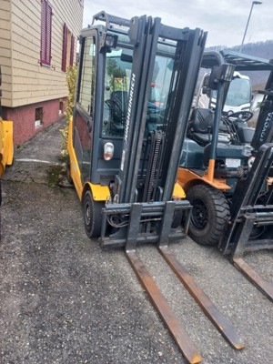 Stapler Dieselstapler Jungheinrich DFG320S  , Triplex mit Vollfreihub , Gabelstapler Hubstapler Hoflader Teleskoplader