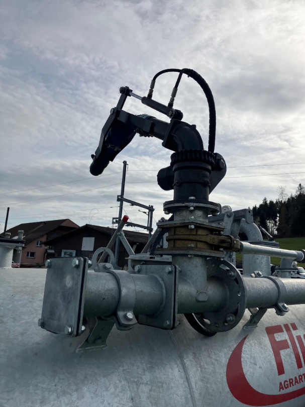 608a92b2-8565-470b-8109-6210e114fdae-DF Fliegl7.jpg