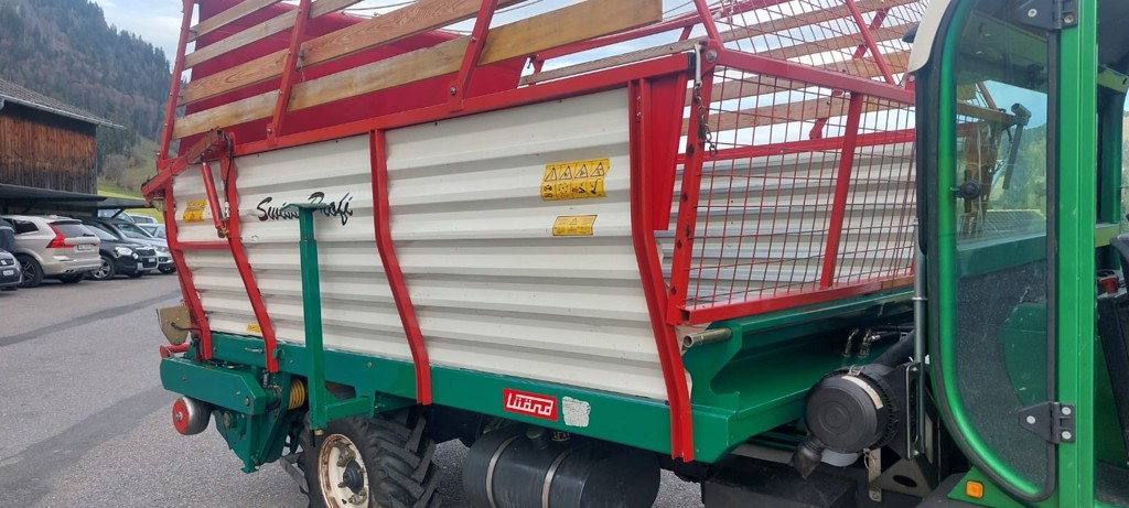 571ab109-a51e-4249-806d-03656d841131-lü2 IMG-20251106-WA0025.jpg