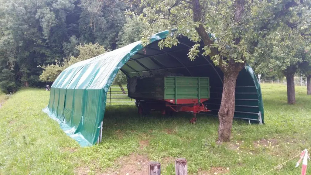 efc47079-7aeb-4c33-8ef6-3855e57a2690-Weideunterstand 6x6 m (8).jpg