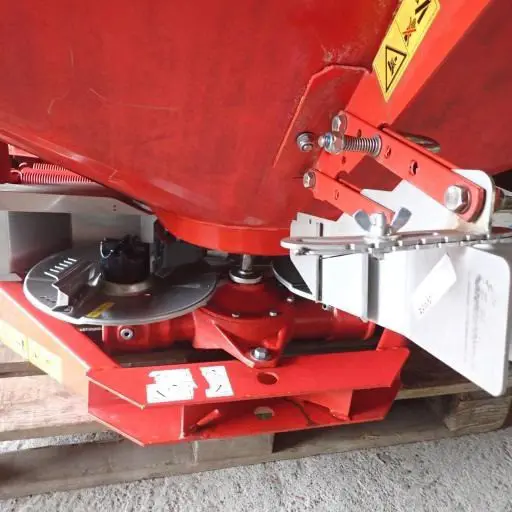 13e0d6b5-466b-4c10-a5da-eaaf7c5d5208-65 R 15 (2).jpg