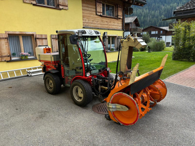Carraro mit Schneefräse