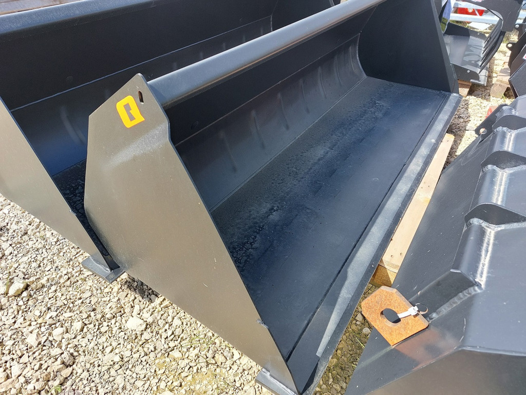 a3bbf55a-d456-4222-aba7-ac2c1efeed28-Quicke pelle GM 245 (2).jpg