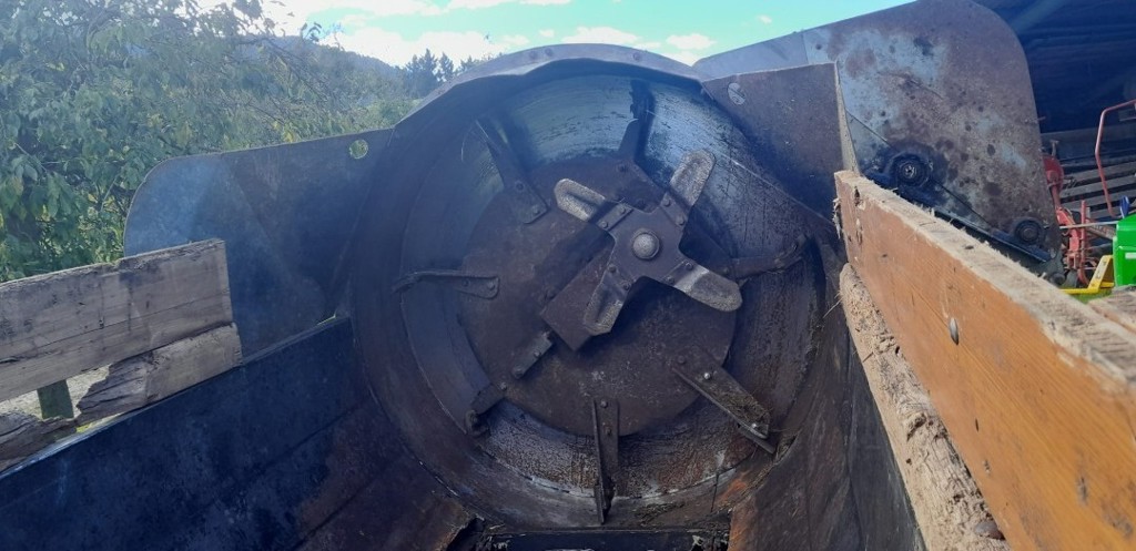 e94949d6-66ce-43a7-9bbd-db562c2f5ceb-