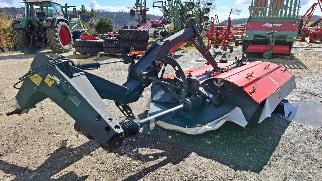 fca79a81-4467-4d62-b34a-b66437725086-Kuhn PZ Martin (5).jpg