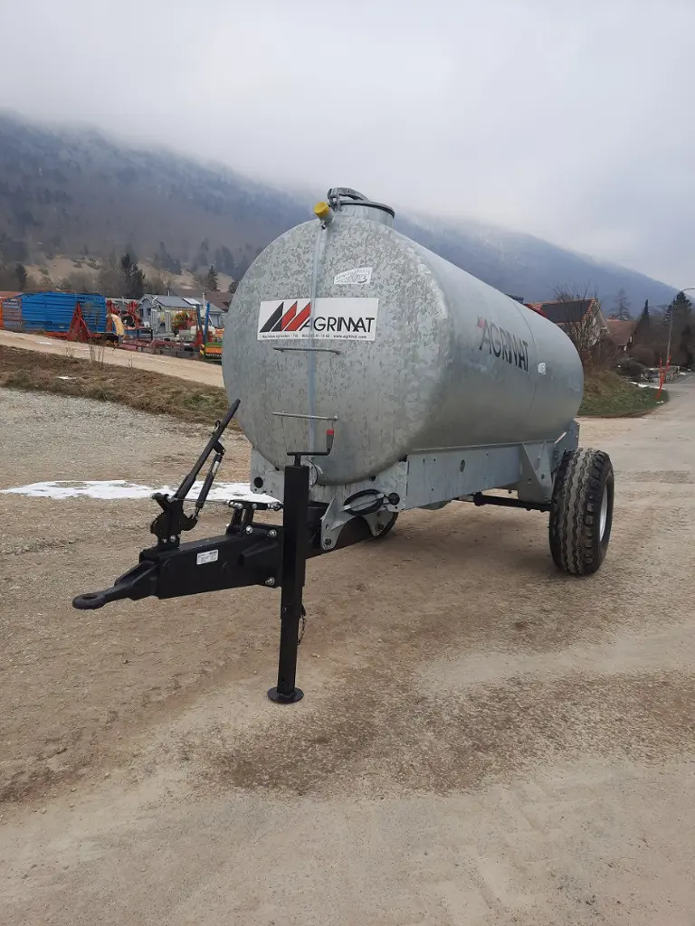 9fcaf9ea-40f7-467f-b164-51aaace971c8-Agrimat tonneau 4100 méc (11).jpg