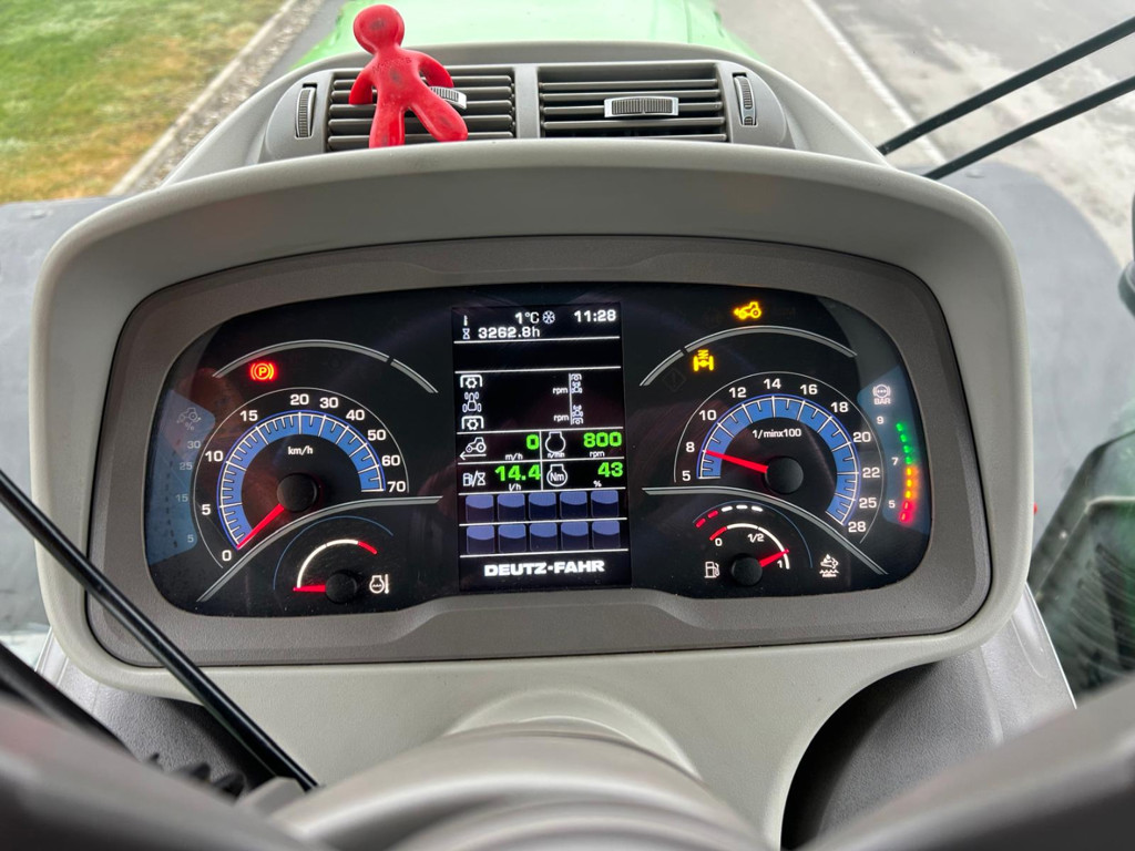 12ff416a-a4a6-4600-8da1-aab316a6fcc3-WhatsApp Image 2025-12-23 at 11.jpg