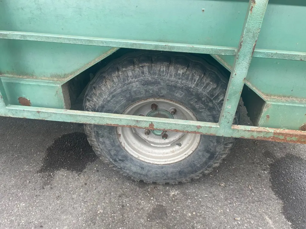 a2adbf56-db90-4d8c-a803-68b23909ecdf-Viehwagen 5.jpg