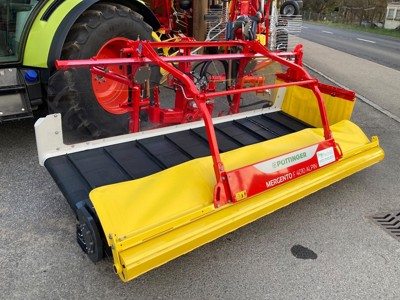 Pöttinger Mergento F 4010 ALPIN Bandschwader