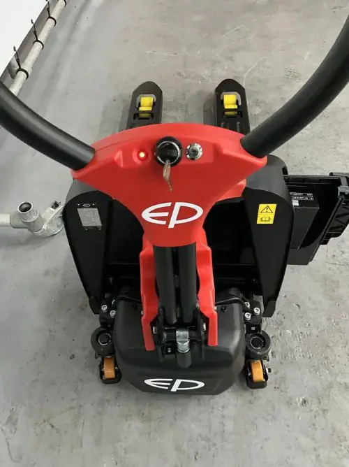 42b3feb7-83c5-4544-afe3-5fad1cc71f22-