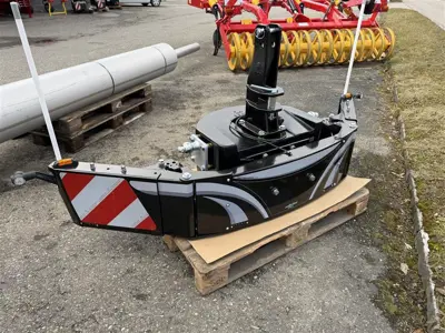 Tractor Bumper Connect 900kg Bj. 2026