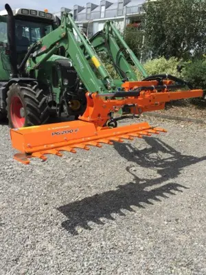 Seitenverschiebungsadapter und Astschere