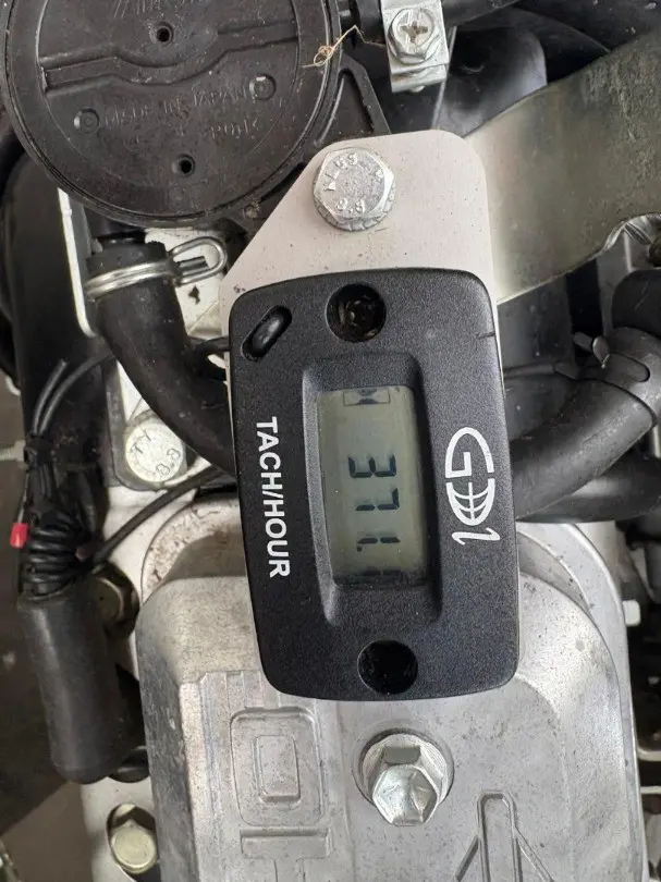 a728e659-316f-42f0-b21e-7fc3de73d42f-Rapid Varea 23 PS 371 std. ex.Burch Stundezähler.jpg