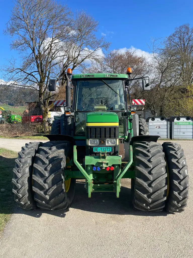 46960639-e671-4c57-96af-90c76fdd233f-6610 vorne 1.jpg