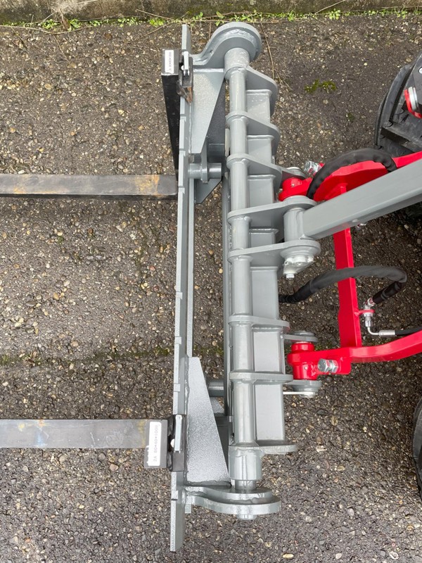 509b90c5-c13f-4f80-9458-1f89911aee7d-Palettengabel 4.jpg