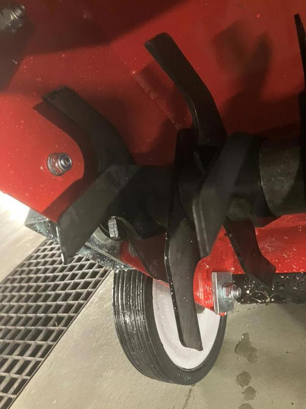 4e49187e-42d9-418a-b4e6-775ad396b228-Vertikutierer 11.jpg