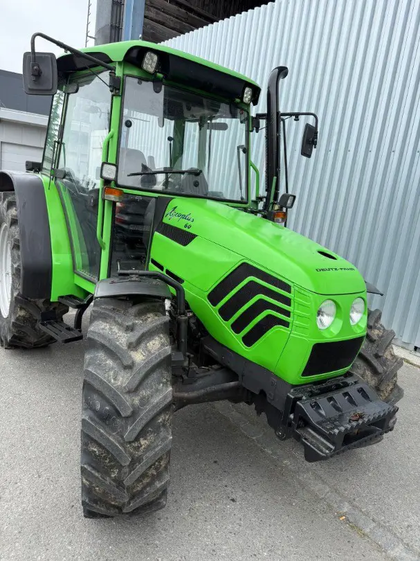 Traktor DEUTZ FAHR AGROPLUS 60 4WD