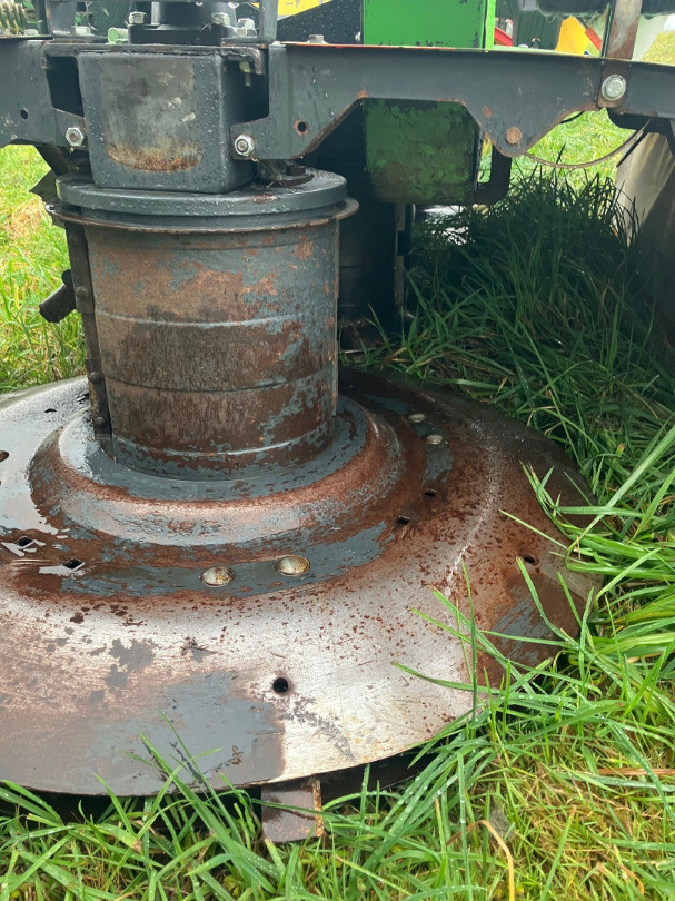 d25734c3-ca40-496b-9043-2771e1716b18-deutz mä10.jpg