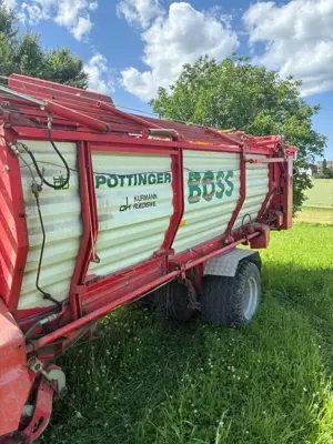 Ladewagen Pöttinger Boss