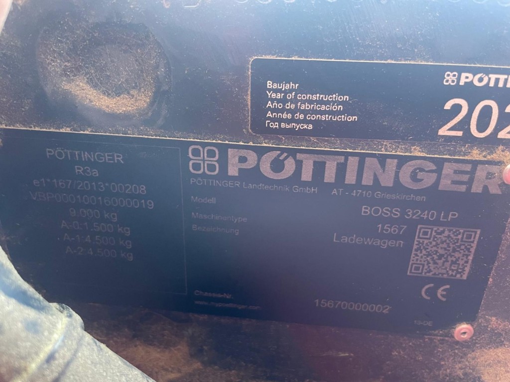 ee3c166b-5a27-42d8-96d0-823330963340-WhatsApp Image 2025-09-08 à 14.jpg