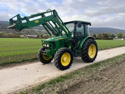 John Deere 5100M