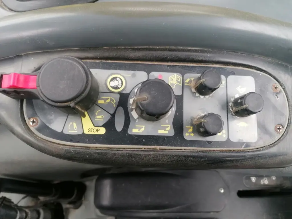 76319d77-8338-47b2-b62f-8768db77f5fb-WhatsApp Image 2026-03-26 at 15.jpg