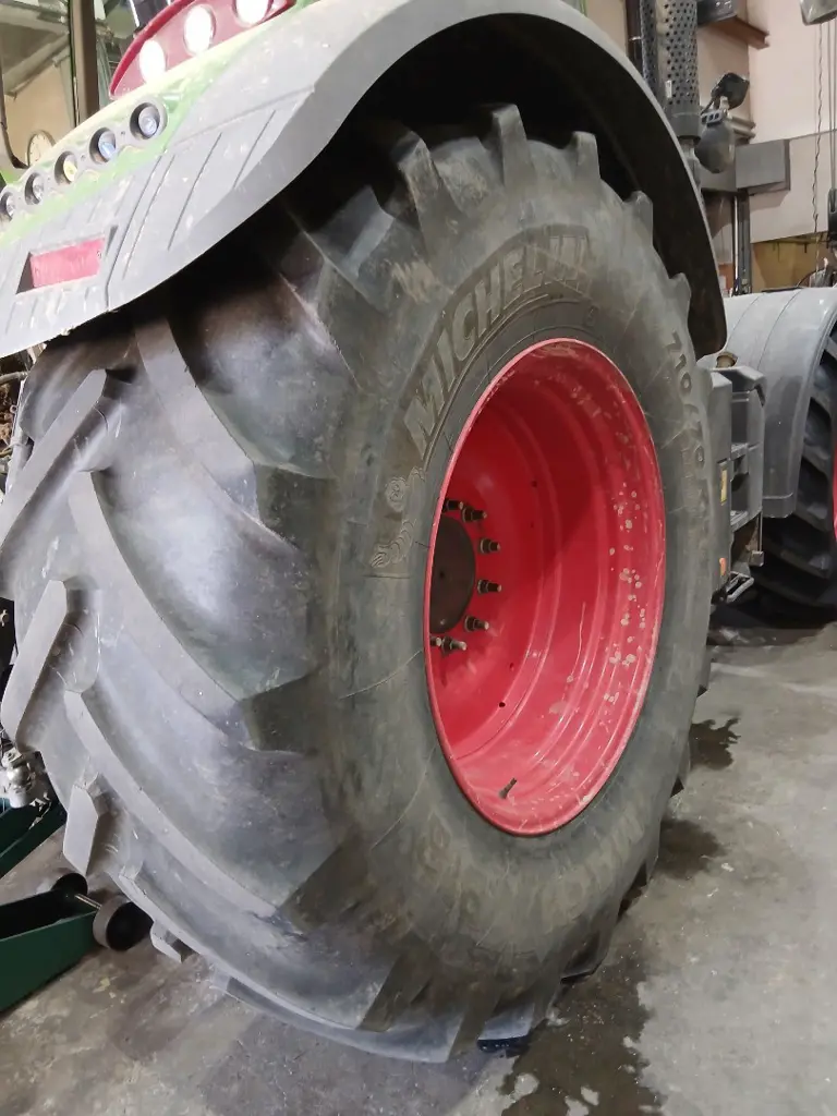 Pneu 710/70R38