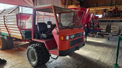 Transporter Aebi TP67 mit 4'700 h