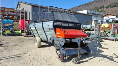 Autochargeuse Deutz-Fahr