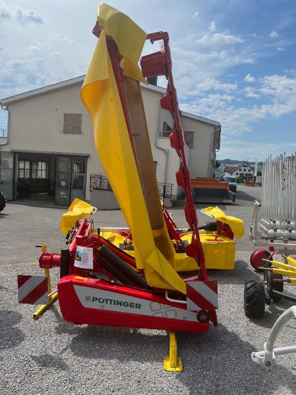 cb86105f-a592-48a0-a968-9075c7608a9e-Pöttinger Novadisc 302 2.jpg