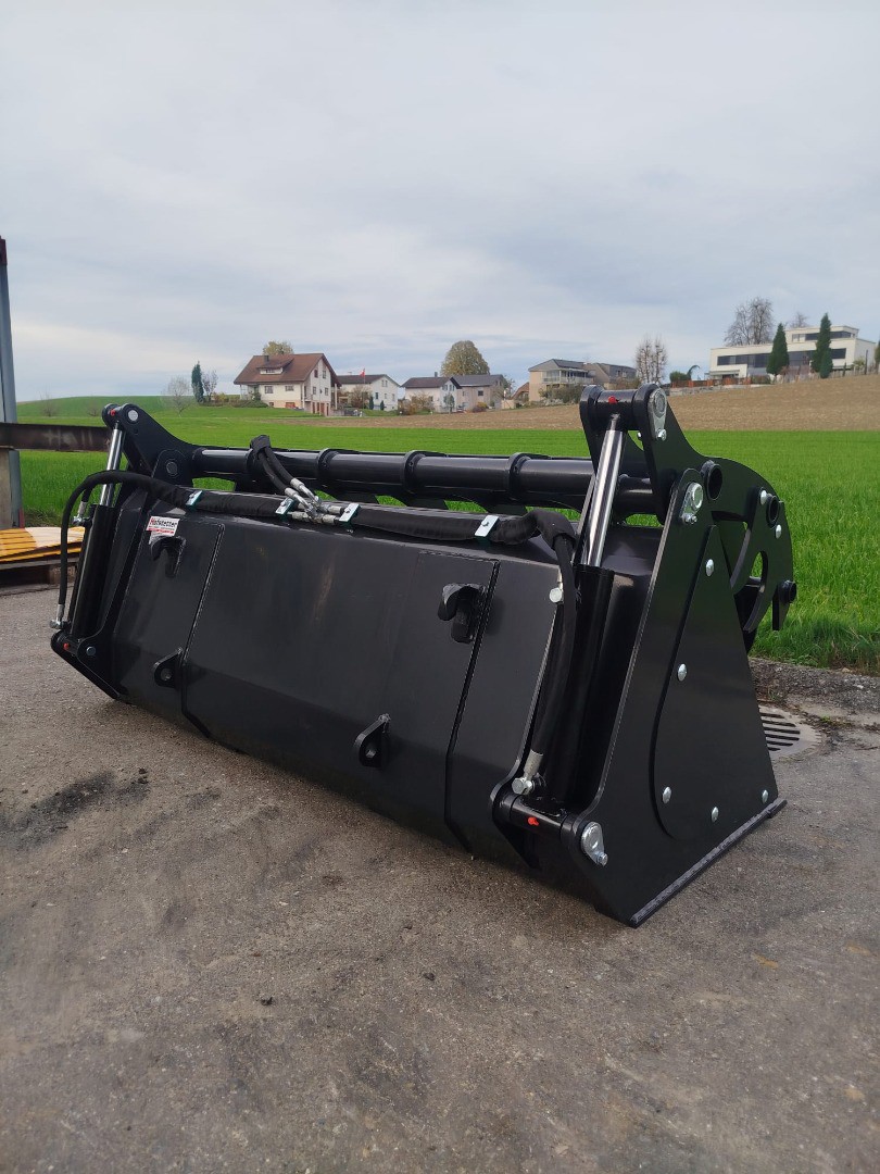 c6257852-37da-4604-a208-5d7c0952a05a-WhatsApp Bild 2025-11-03 um 07.jpg