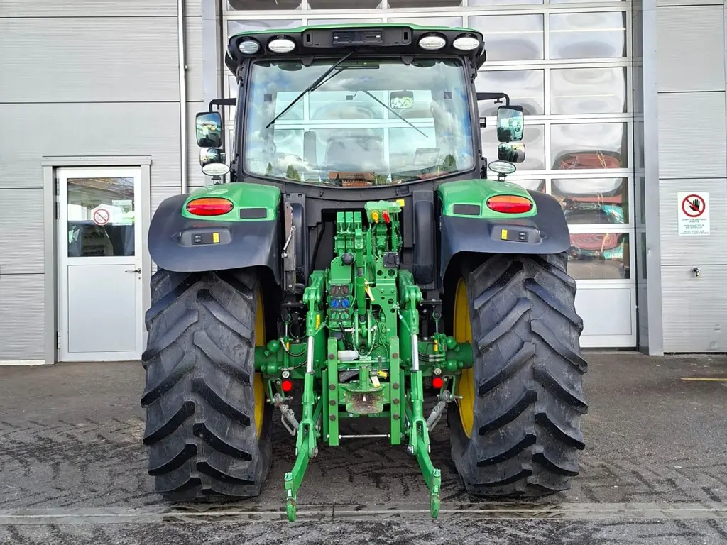 f93c28fa-0d0a-47e8-b094-55e81224a132-6130R ex Wyssen-6.jpg