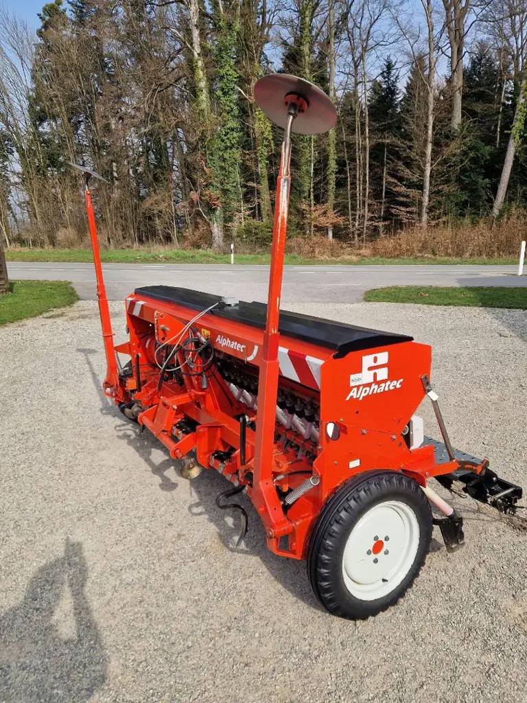 1d8cec30-d772-463a-a639-274b67044f10-8f63655a-850b-4d25-9e74-e9af00a2699e.jpg