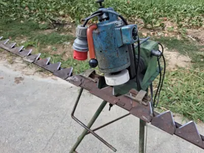 Messerschleifmaschine