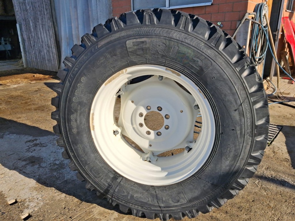 e8f4c273-d1cf-4129-ad9e-3327f372c15f-WhatsApp Image 2025-12-22 at 09.jpg