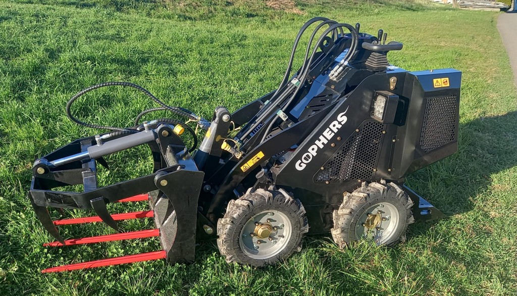 60b3031f-18e5-471b-8ad5-8b23ecacb42e-WhatsApp Image 2025-03-12 at 08.42.00 (5).png