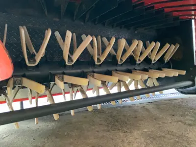 Heckaufbereiter Kuhn TC 320