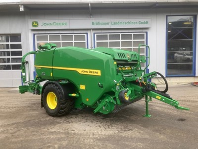 Rundballenpresse / Kombipresse John Deere C442R